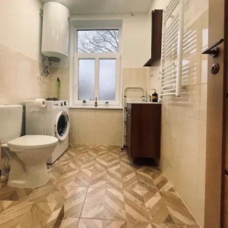 Tikrai Nelis Apartamento *